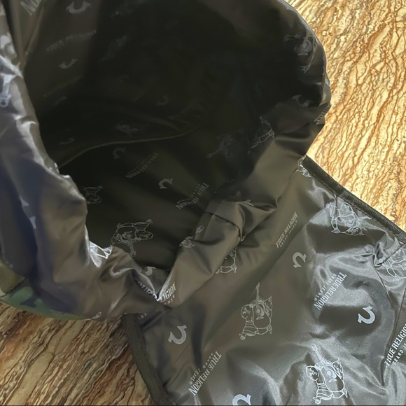 True Religion Camo Backpack - Picture 4 of 5